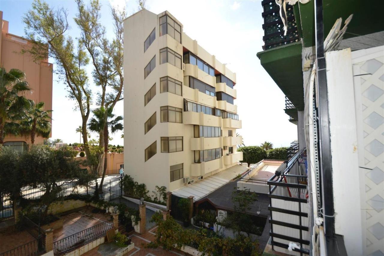 Apartamento APARTAMENTO LUJOSO y MODERNO VISTAS PANORAMICAS AL MAR Marbella Exterior foto